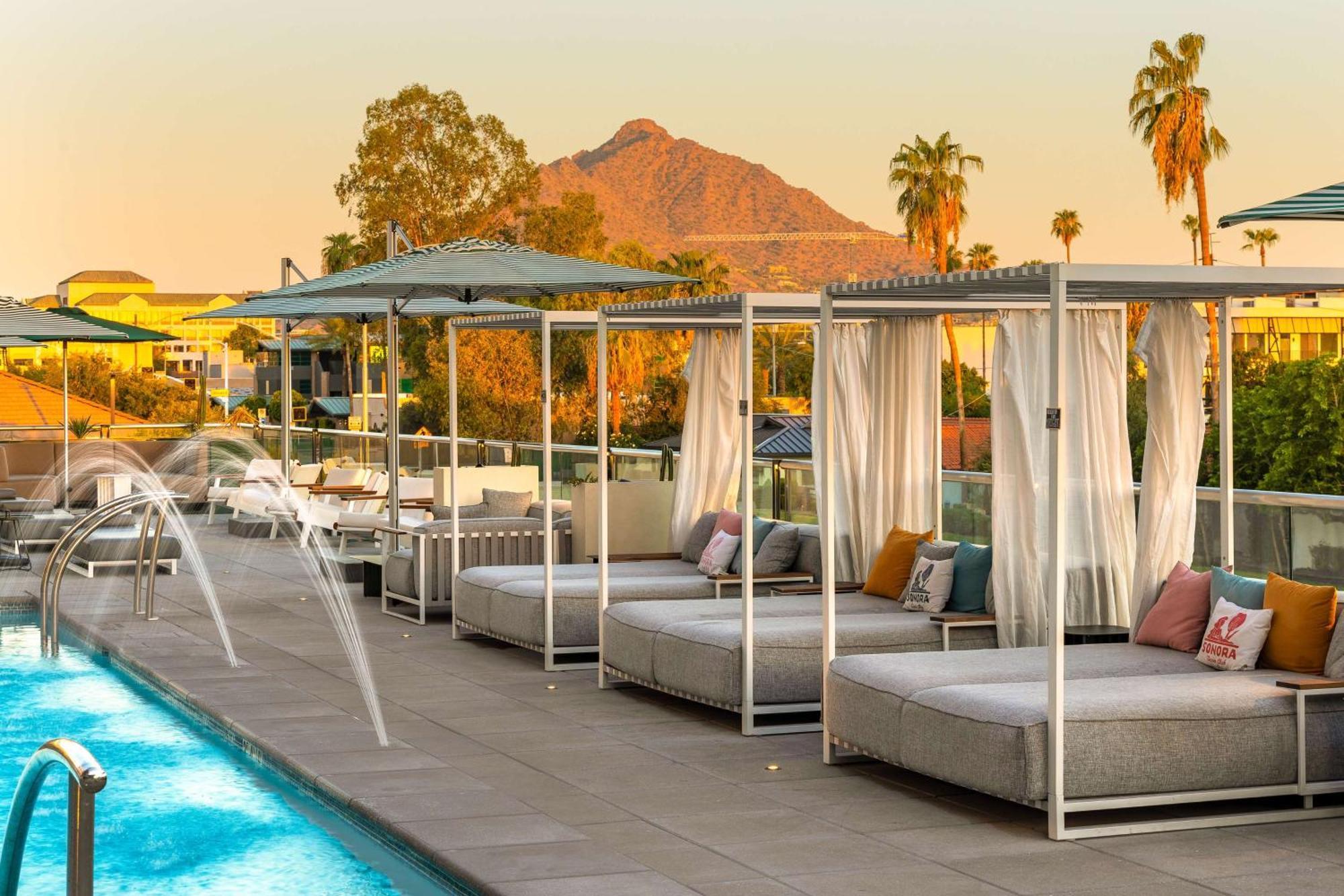 Senna House Hotel Scottsdale, Curio Collection By Hilton 外观 照片